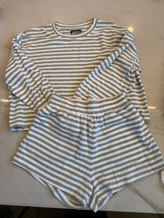 Daily Drills Tops - Daily Drills Green and White Striped Cropped Top and Shorts SET